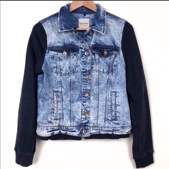Bershka Jackets & Blazers - HP🥳 BERSHKA STONE-WASH JEAN/SWEATSHIRT JACKET